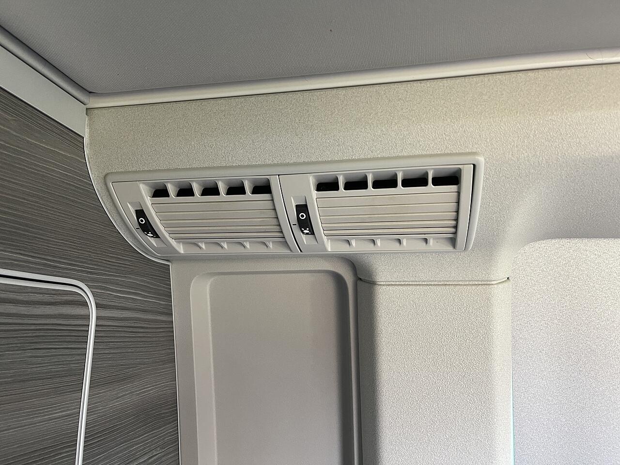 Used Volkswagen California 2017 for sale - 76549330: Photo 35