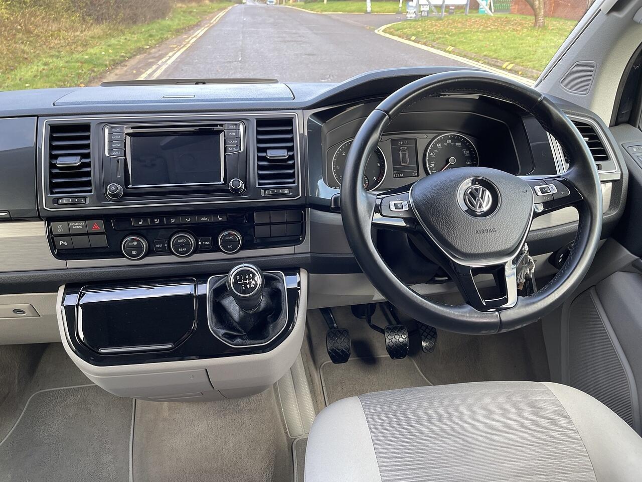 Used Volkswagen California 2017 for sale - 76549330: Photo 42