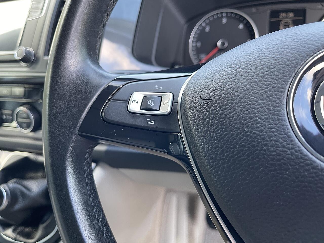 Used Volkswagen California 2017 for sale - 76549330: Photo 45