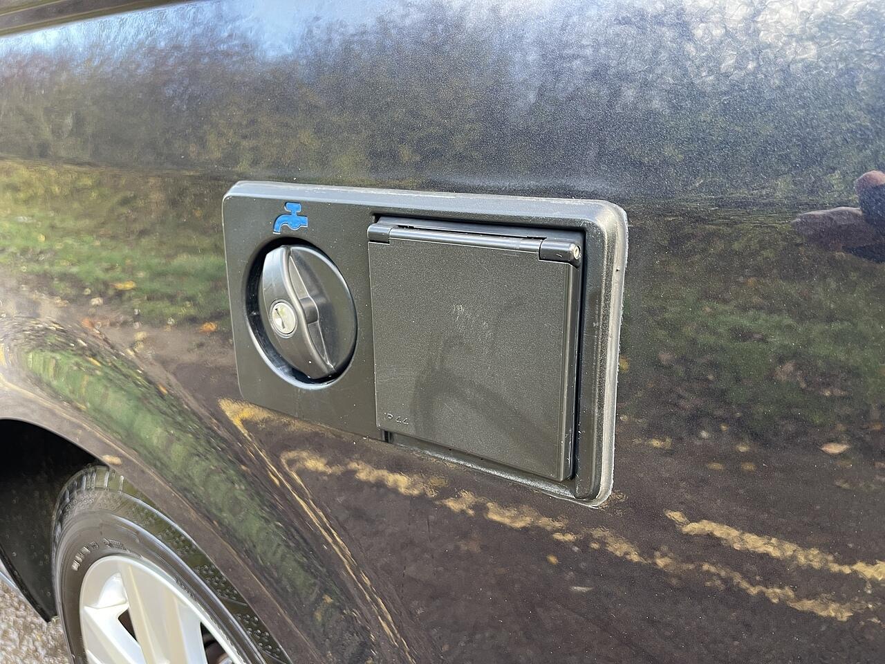 Used Volkswagen California 2017 for sale - 76549330: Photo 49