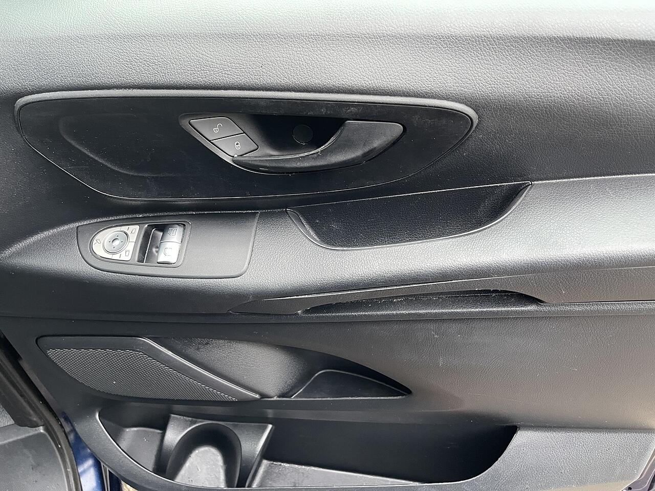 Used Mercedes-Benz Vito 2021 for sale - 76701697: Photo 45