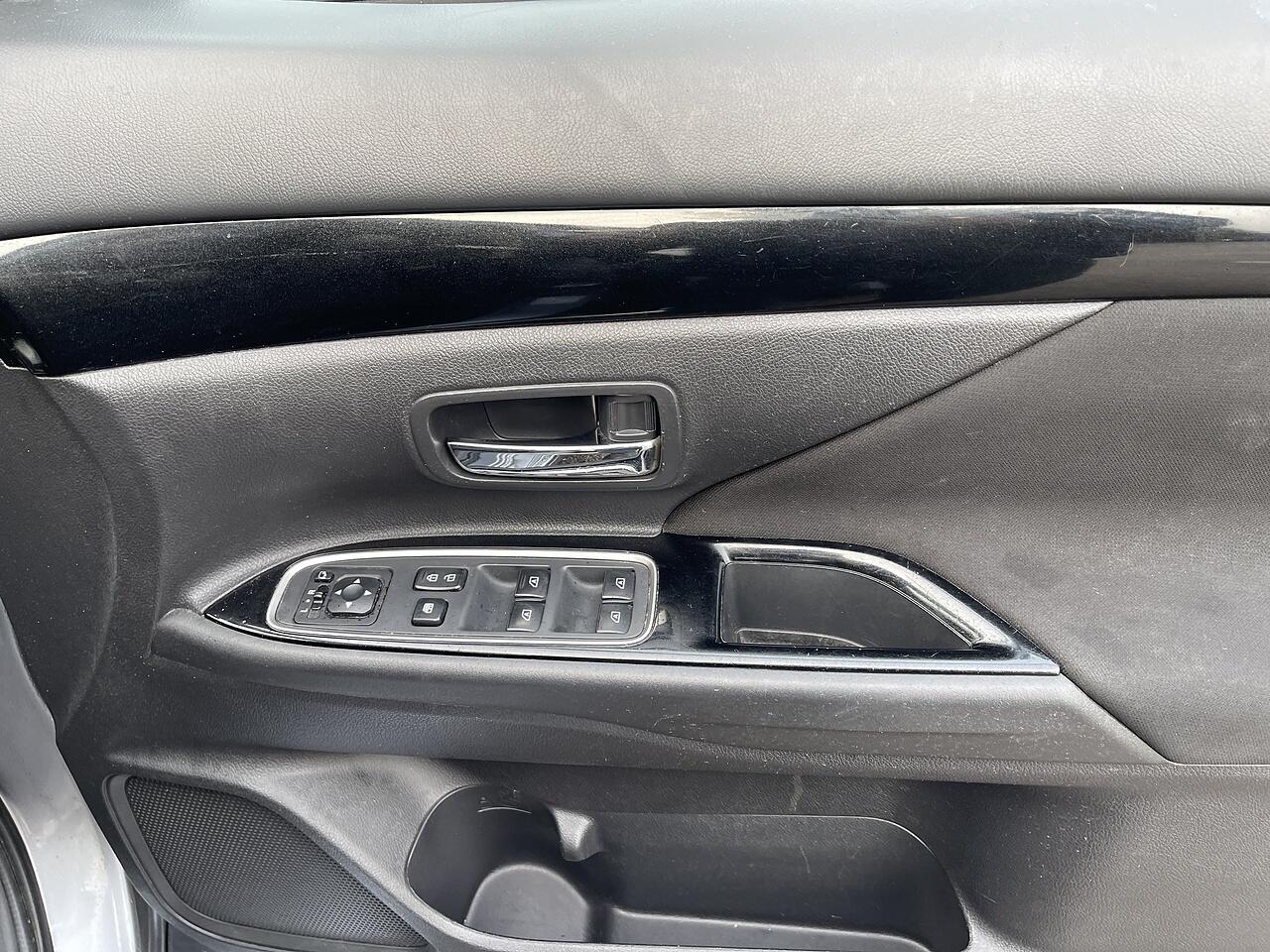 Used Mitsubishi Outlander 2019 for sale - 76728361: Photo 34