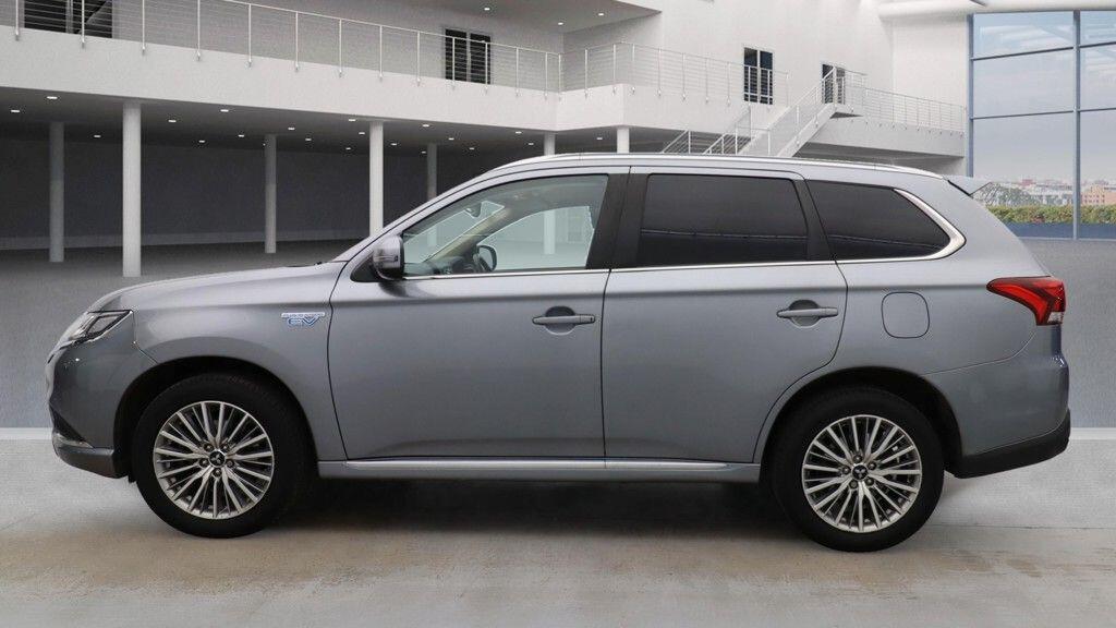 Used Mitsubishi Outlander 2019 for sale - 76728361: Photo 38