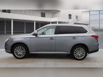 Used Mitsubishi Outlander 2019 for sale - 76728361: Photo