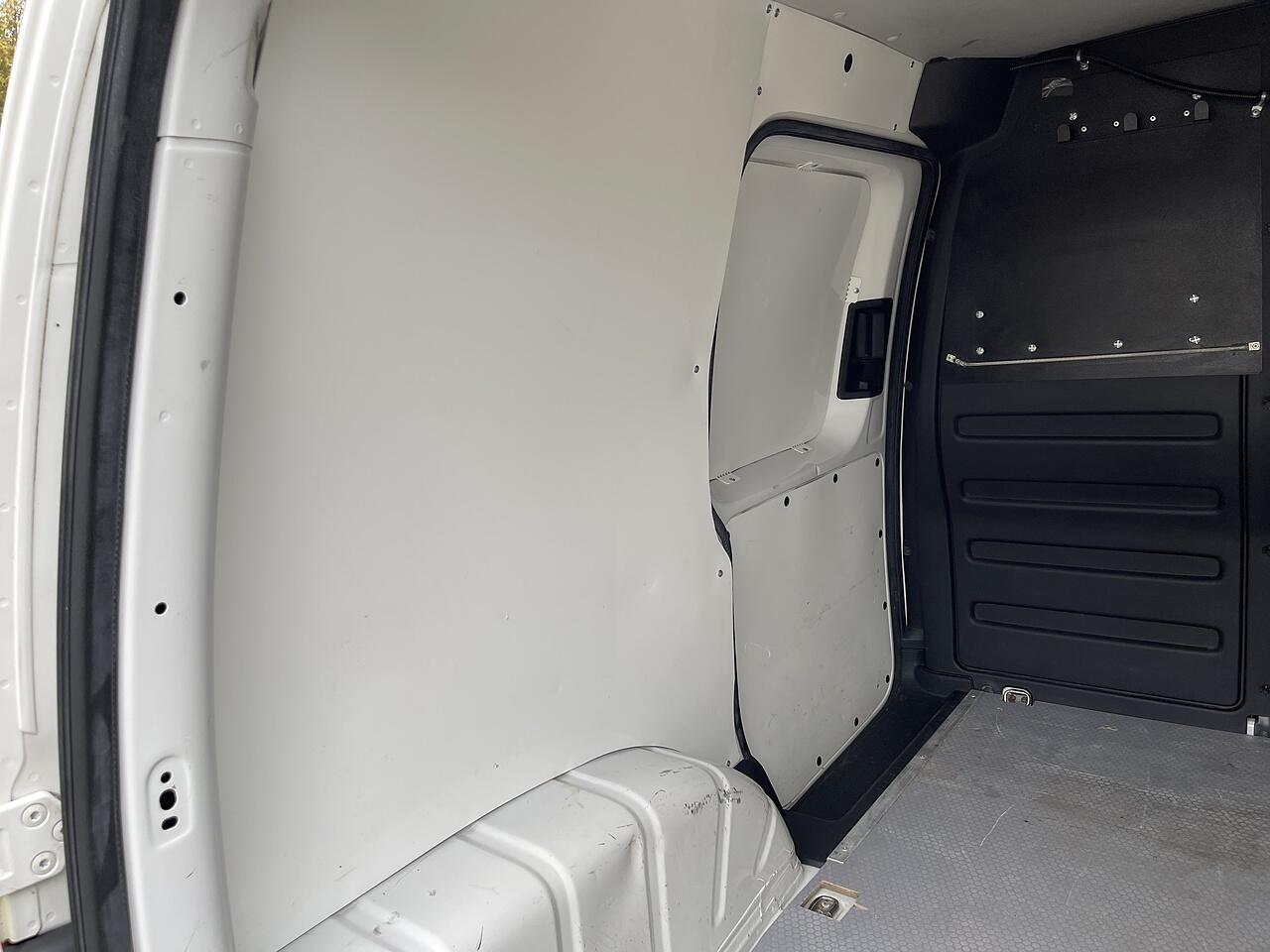 Used Volkswagen Caddy 2019 for sale - 75950071: Photo 30