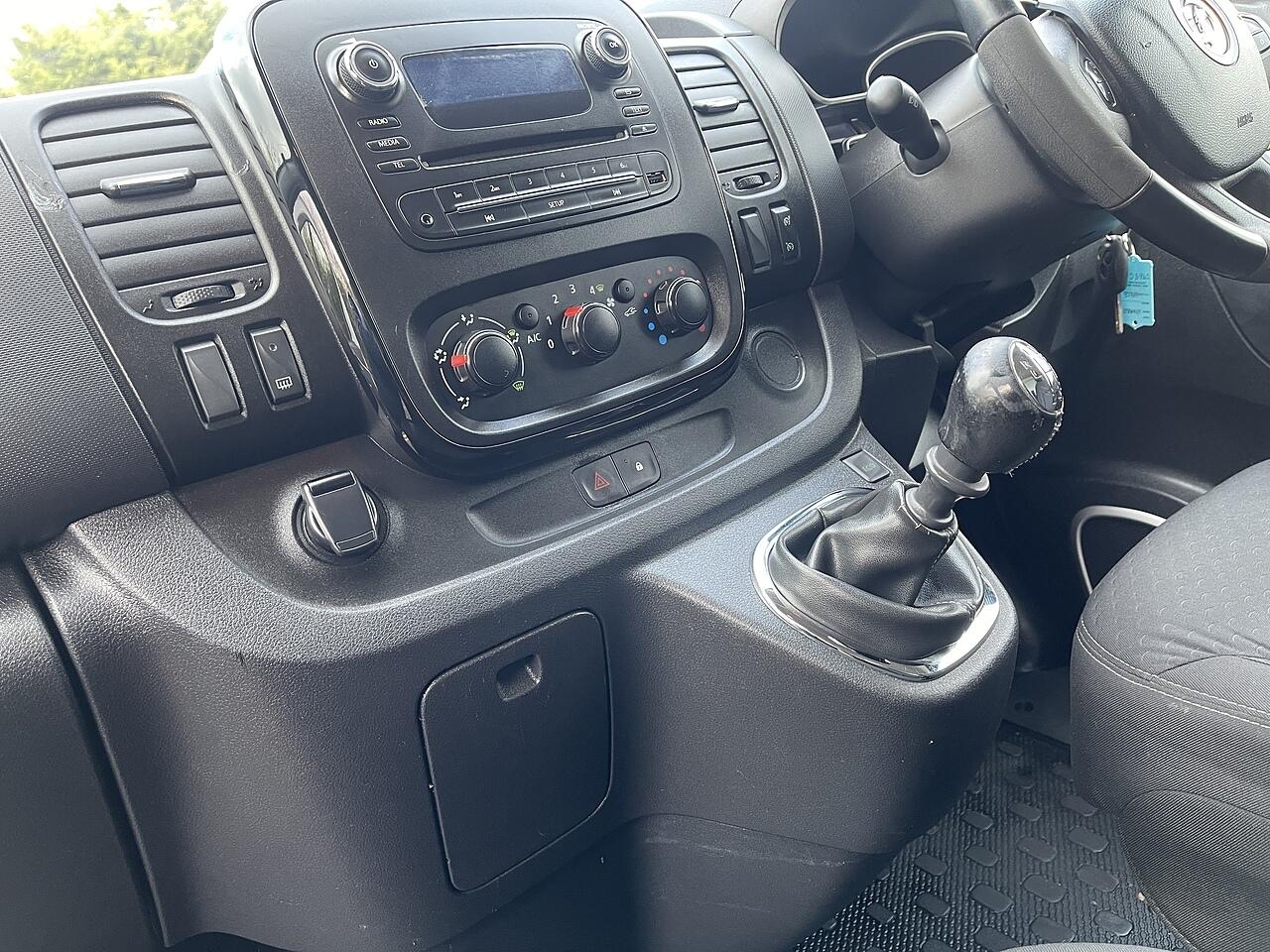 Used Vauxhall Vivaro 2018 for sale - 76899438: Photo 23