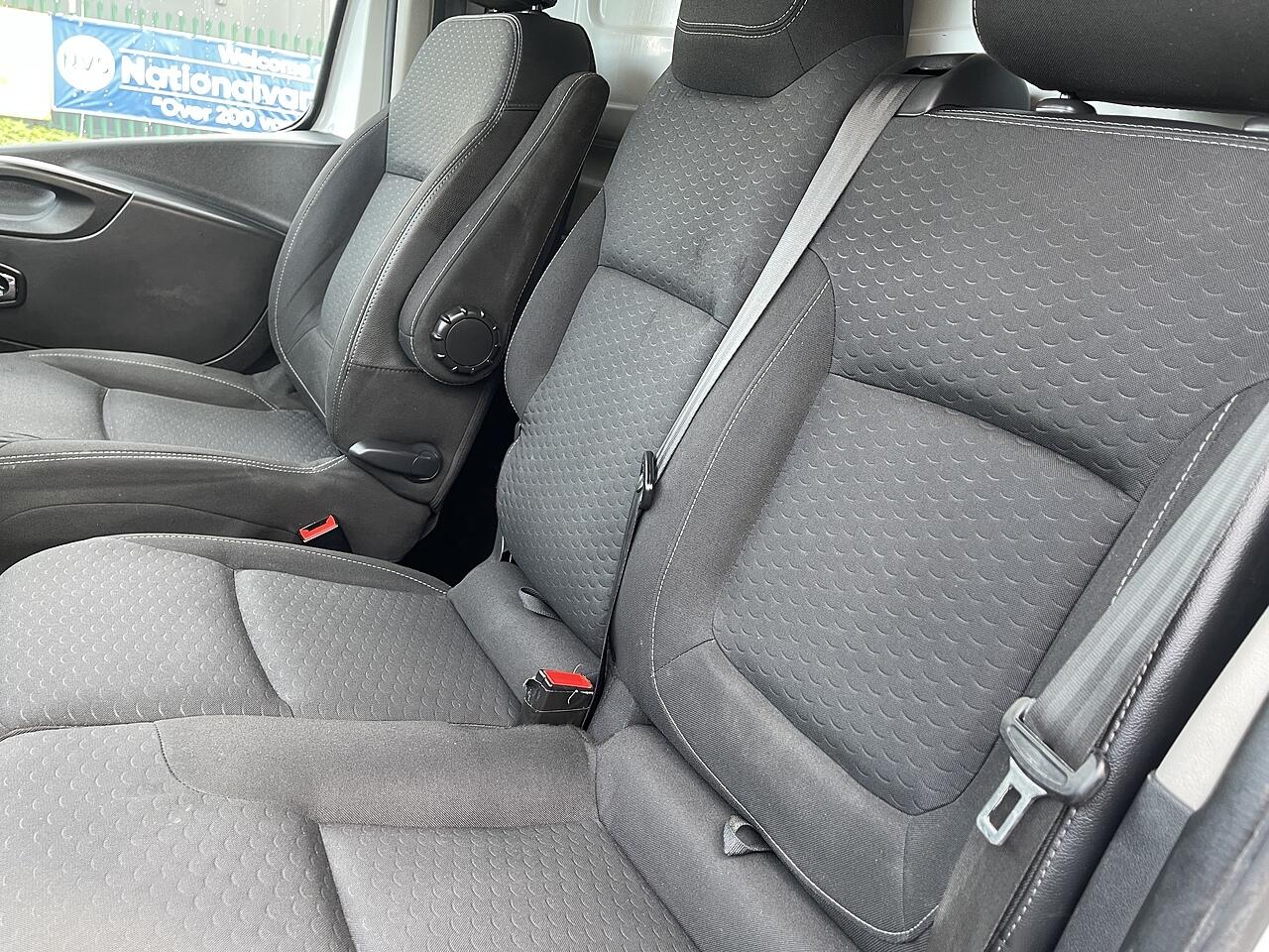 Used Vauxhall Vivaro 2018 for sale - 76899438: Photo 26