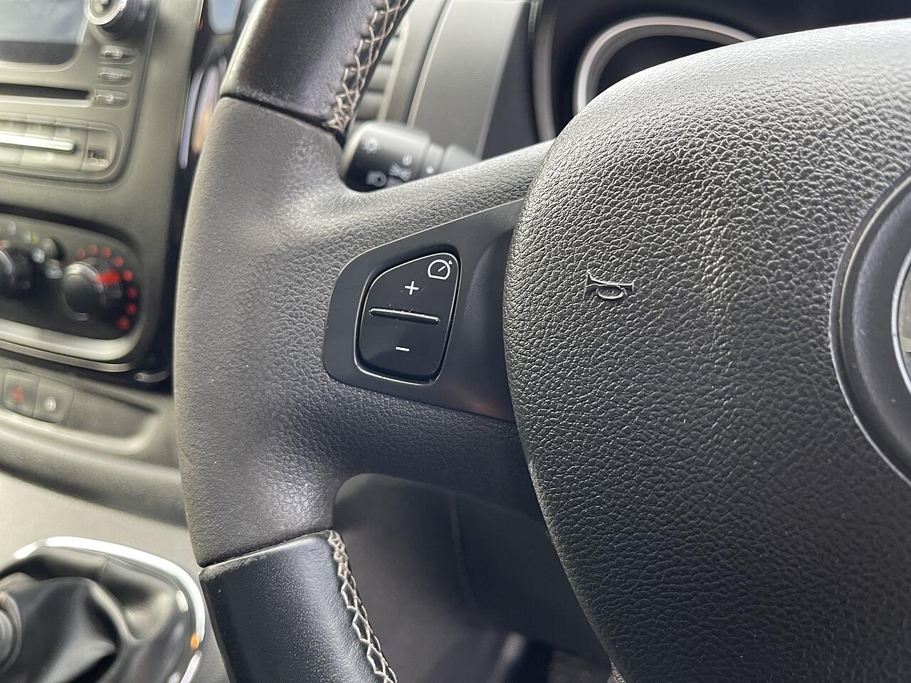 Used Vauxhall Vivaro 2018 for sale - 76899438: Photo 35