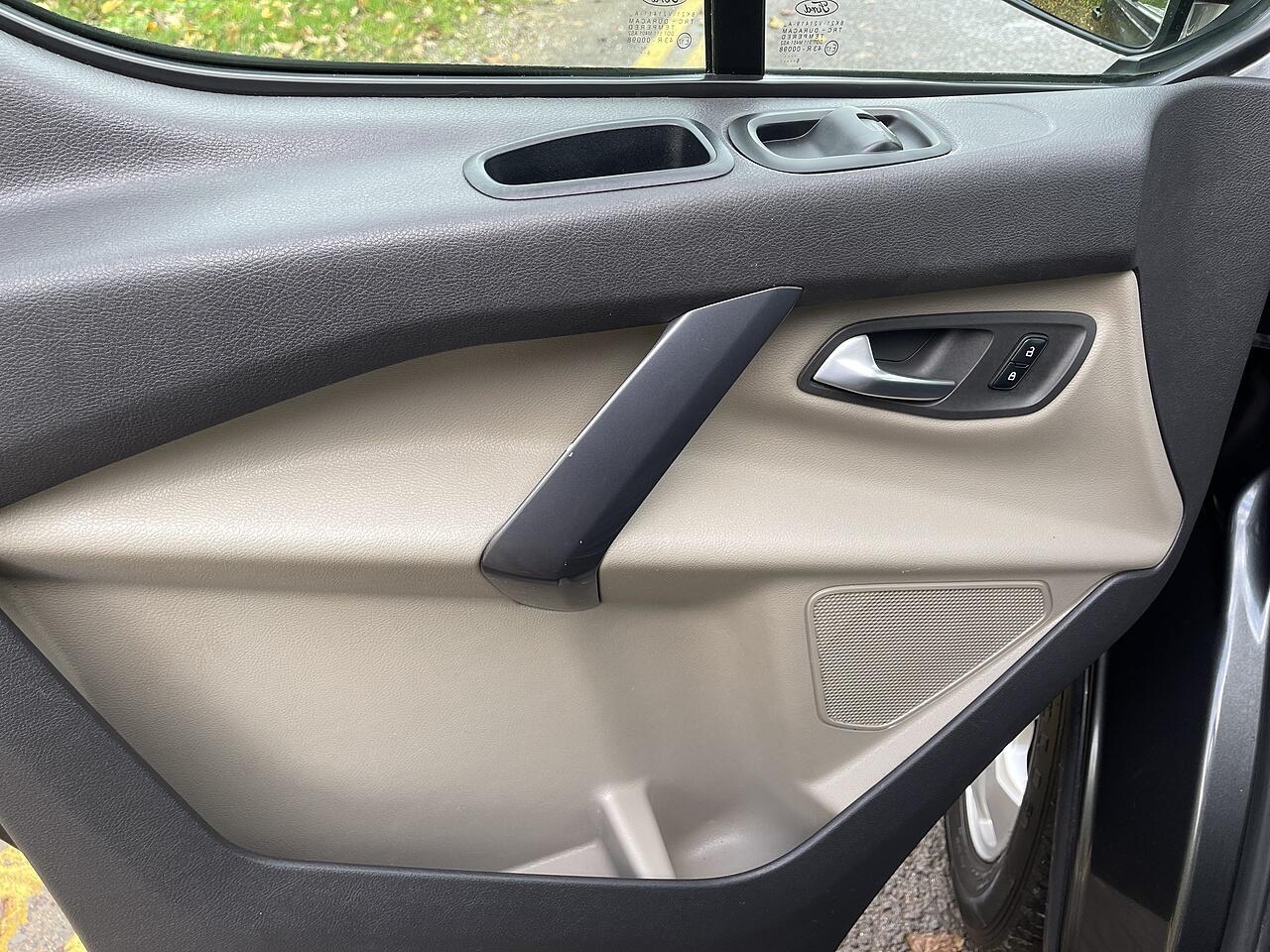 Used Ford Transit Custom 2017 for sale - 76484479: Photo 29