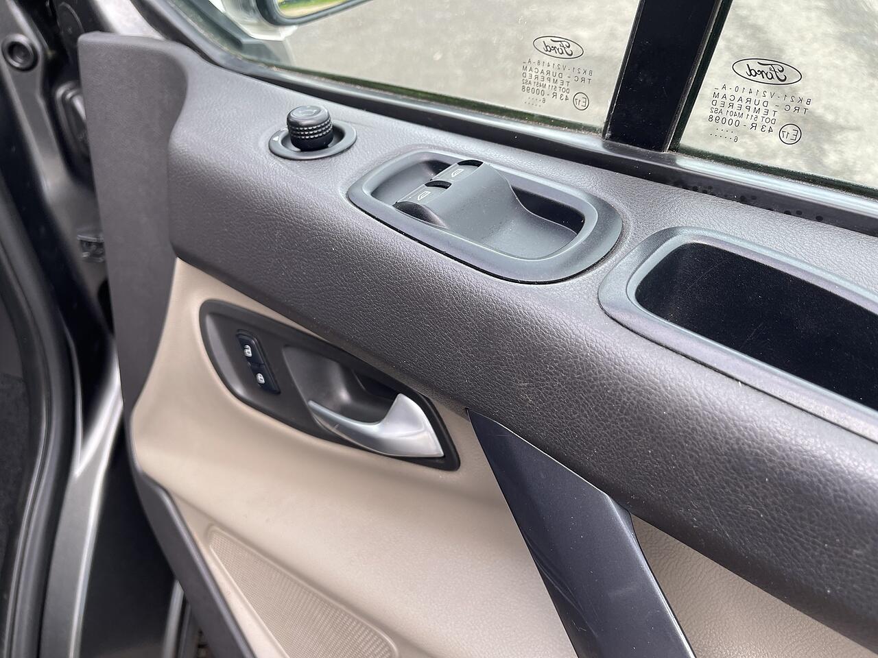 Used Ford Transit Custom 2017 for sale - 76484479: Photo 40