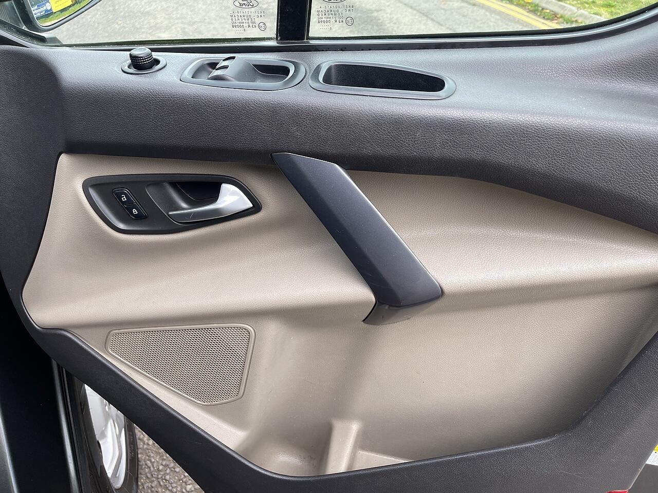 Used Ford Transit Custom 2017 for sale - 76484479: Photo 41