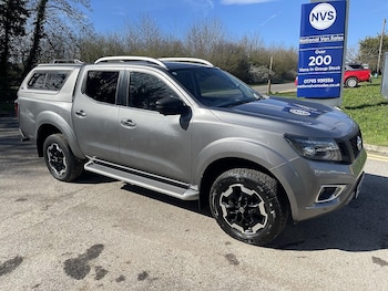 Used Nissan Navara 2020 for sale - 77939694: Photo