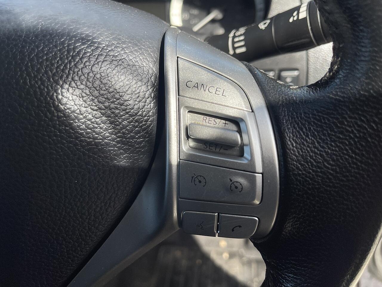 Used Nissan Navara 2020 for sale - 77939694: Photo 32