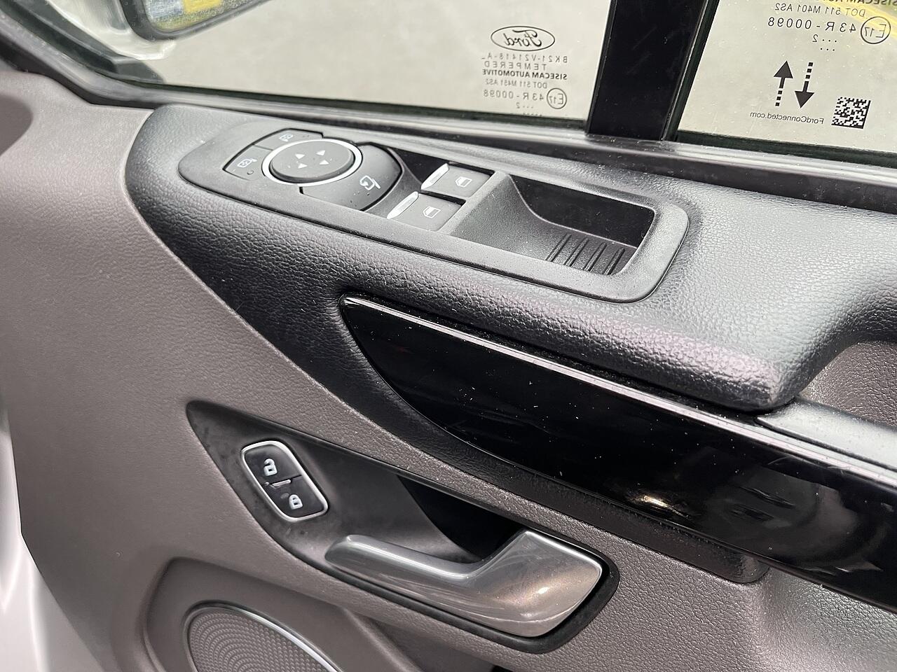 Used Ford Tourneo Custom 2022 for sale - 76942551: Photo 46