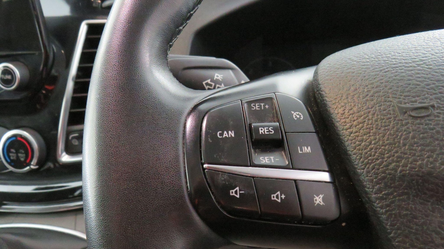 Used Ford Tourneo Custom 2022 for sale - 76942551: Photo 6