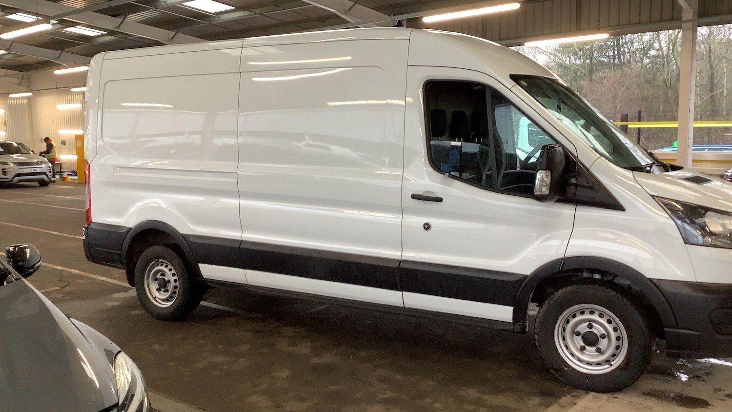 Used Ford Transit 2021 for sale - 77523745: Photo 2