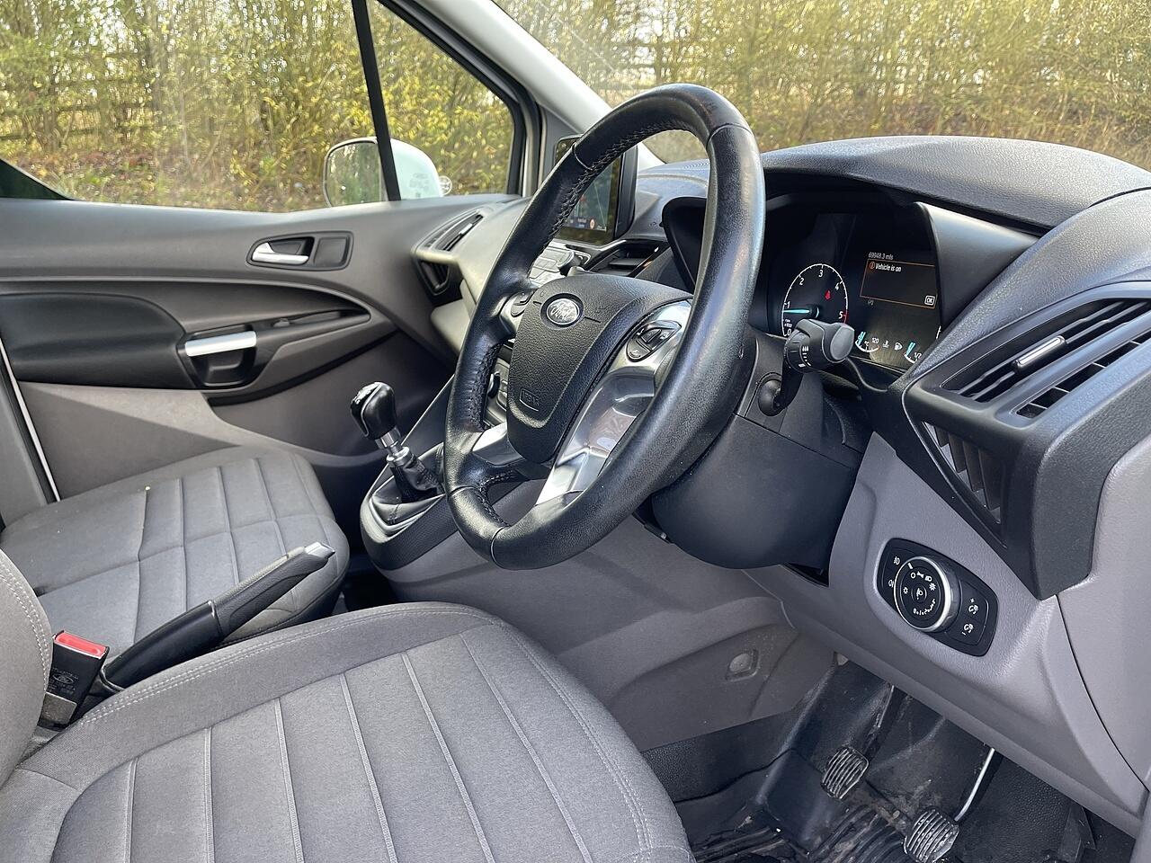 Used Ford Transit Connect 2020 for sale - 77021095: Photo 16