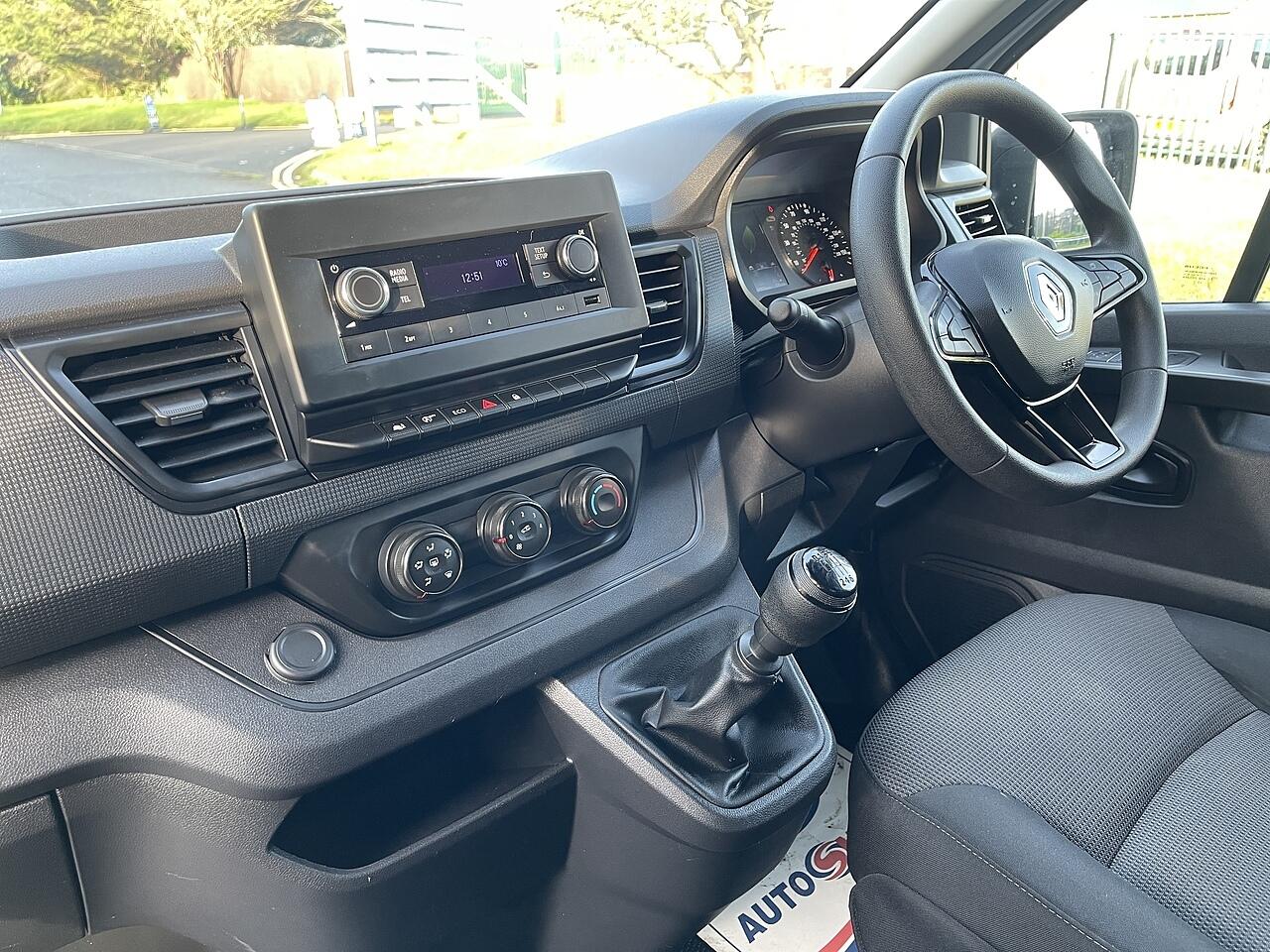 Used Renault Trafic 2022 for sale - 76786481: Photo 19