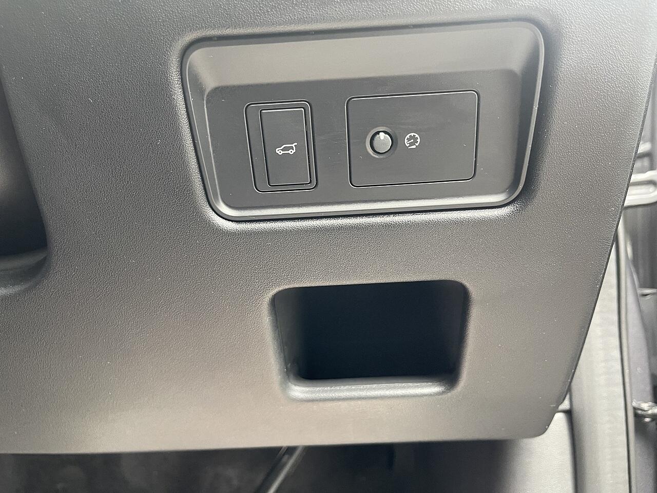 Used Land Rover Discovery 2022 for sale - 77377518: Photo 51