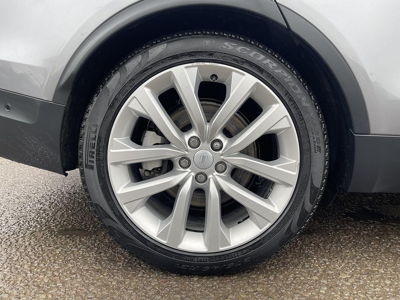 Used Land Rover Discovery 2022 for sale - 77377518: Photo 59