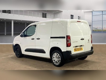 Used Peugeot Partner 2020 for sale - 75493136: Photo