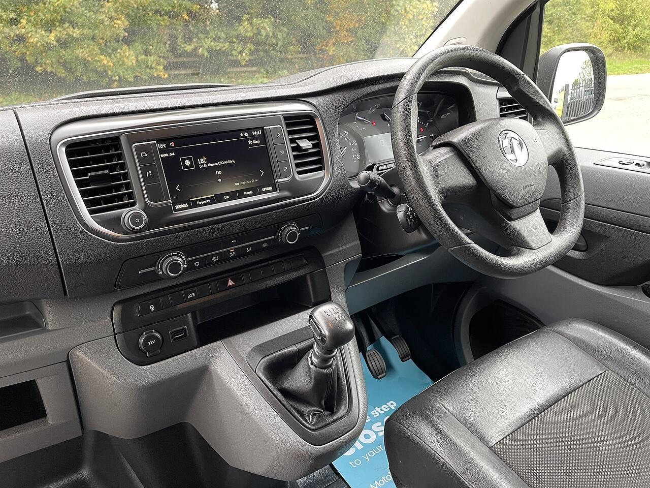 Used Vauxhall Vivaro 2020 for sale - 77478618: Photo 20