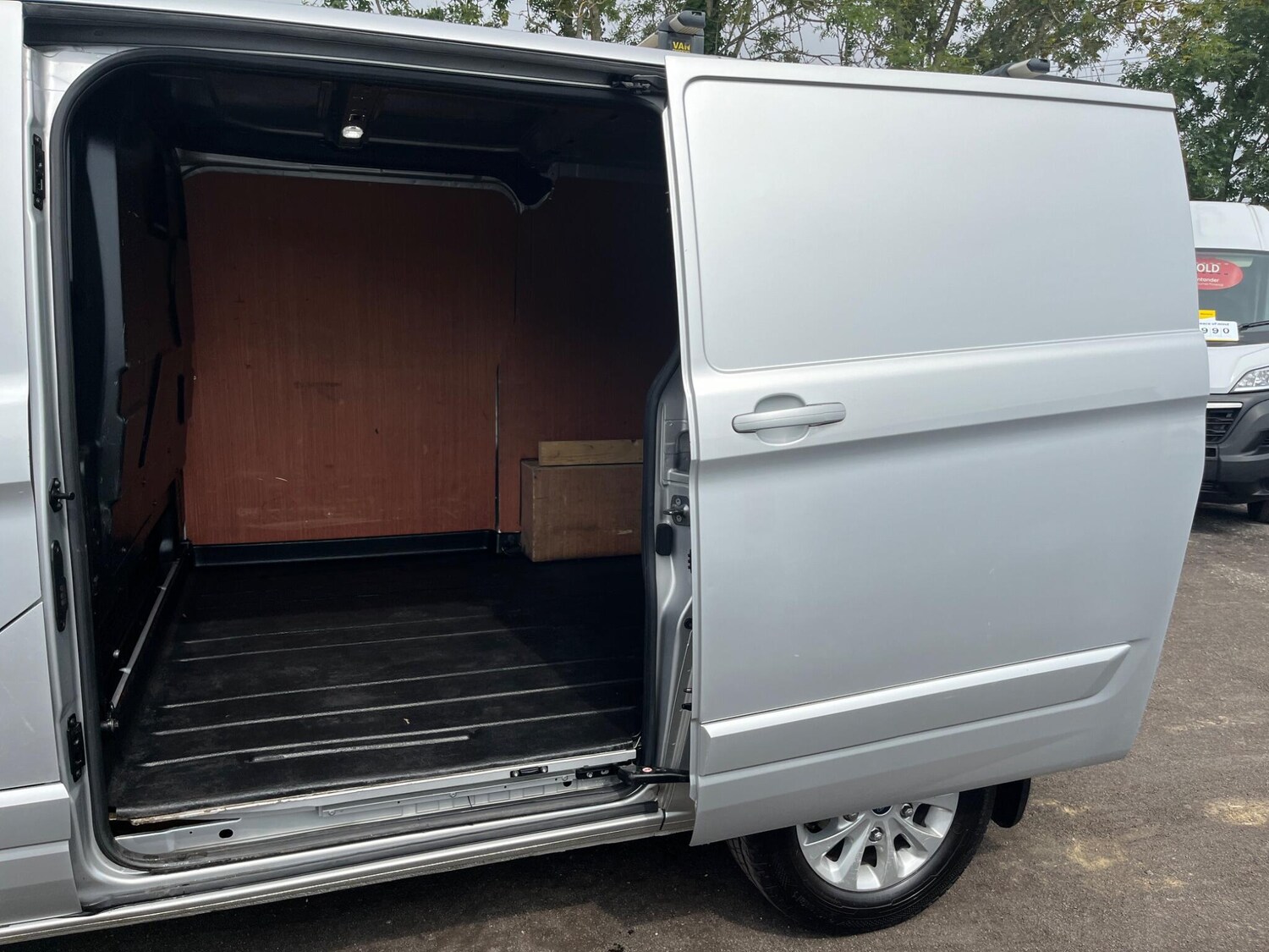 Vehicle 28