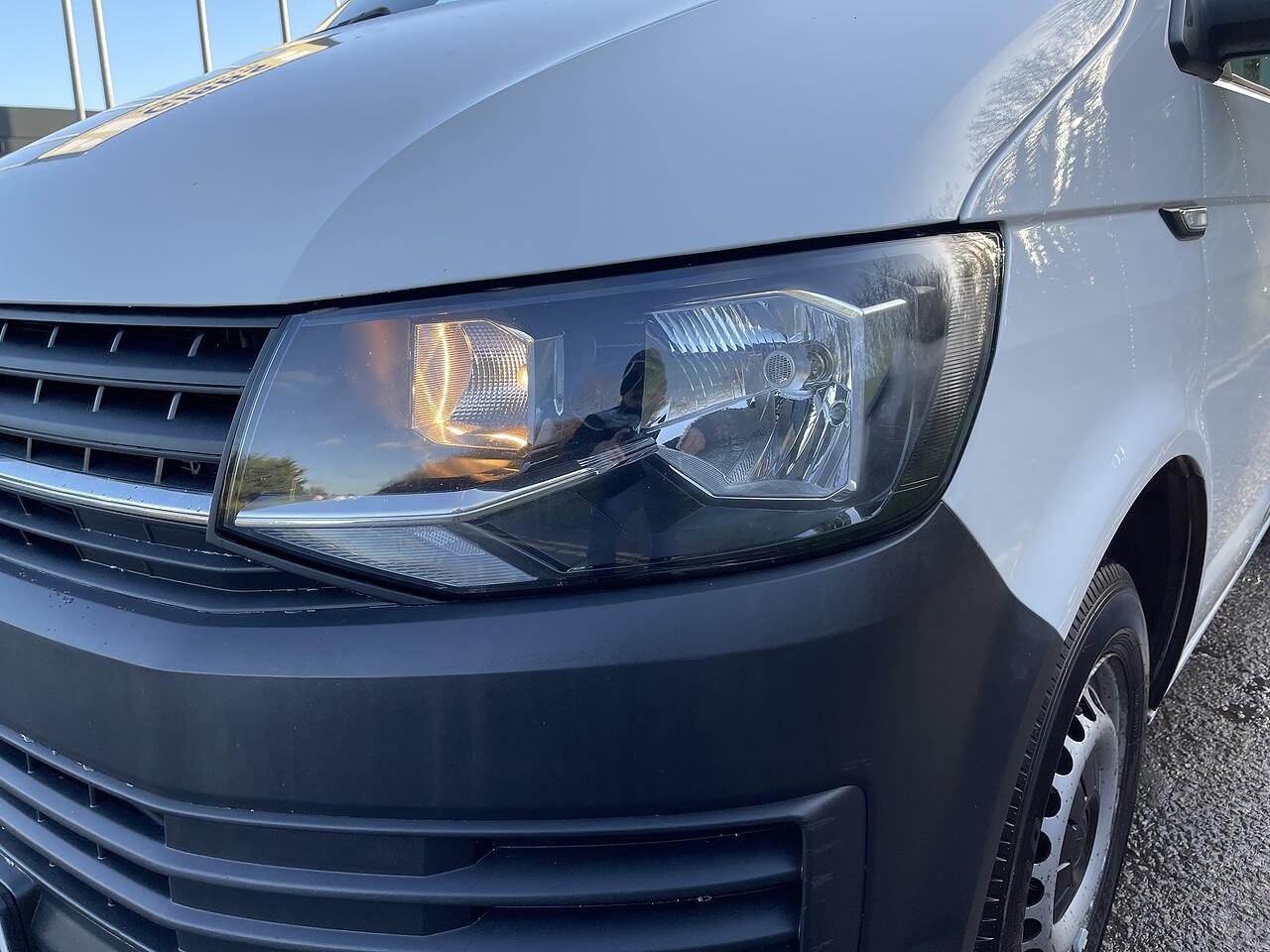 Used Volkswagen Transporter 2018 for sale - 77015383: Photo 11