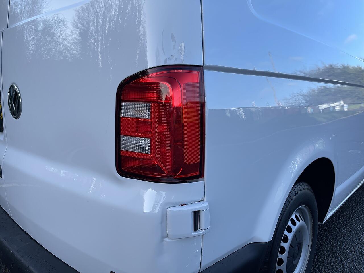 Used Volkswagen Transporter 2018 for sale - 77015383: Photo 12