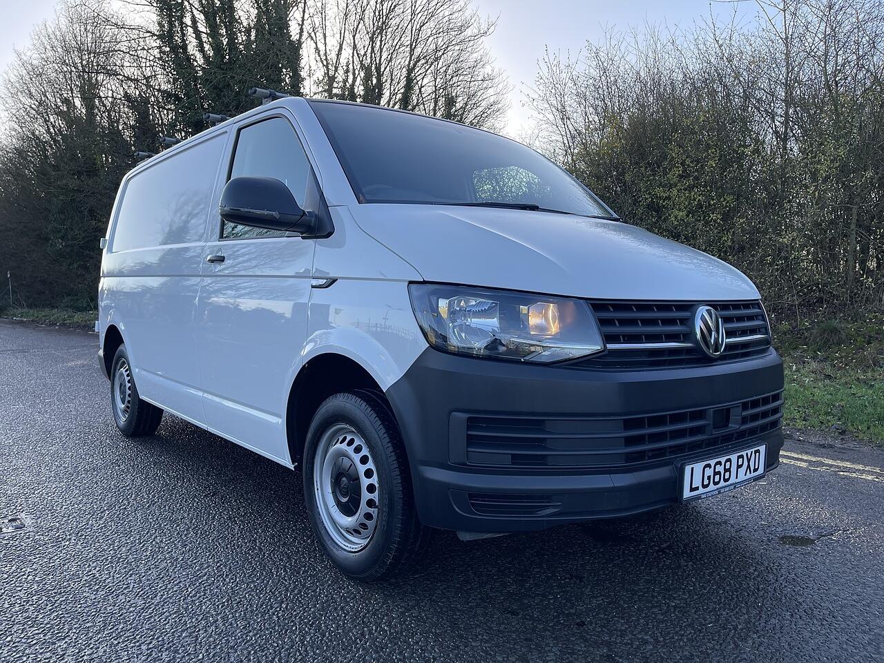 Used Volkswagen Transporter 2018 for sale - 77015383: Photo 2