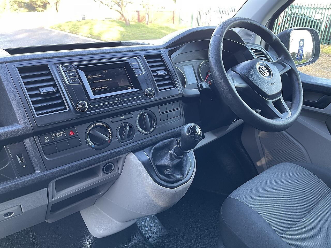 Used Volkswagen Transporter 2018 for sale - 77015383: Photo 22