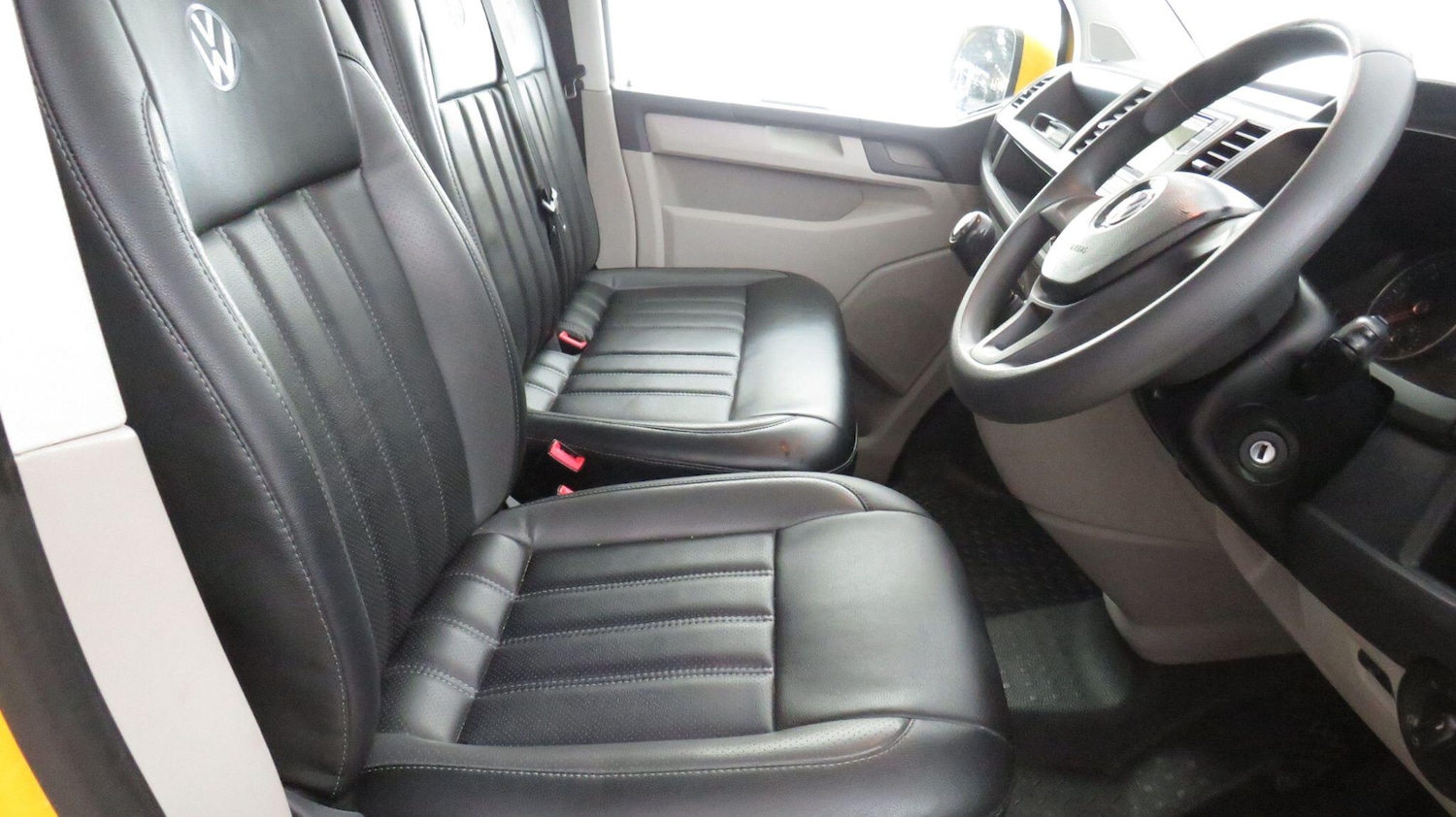 Used Volkswagen Transporter for sale - 77305084: Photo 10