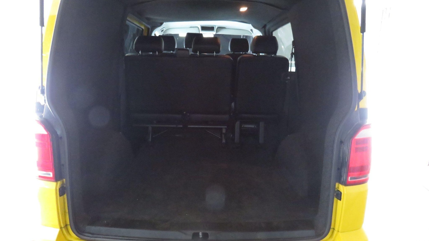 Used Volkswagen Transporter for sale - 77305084: Photo 14