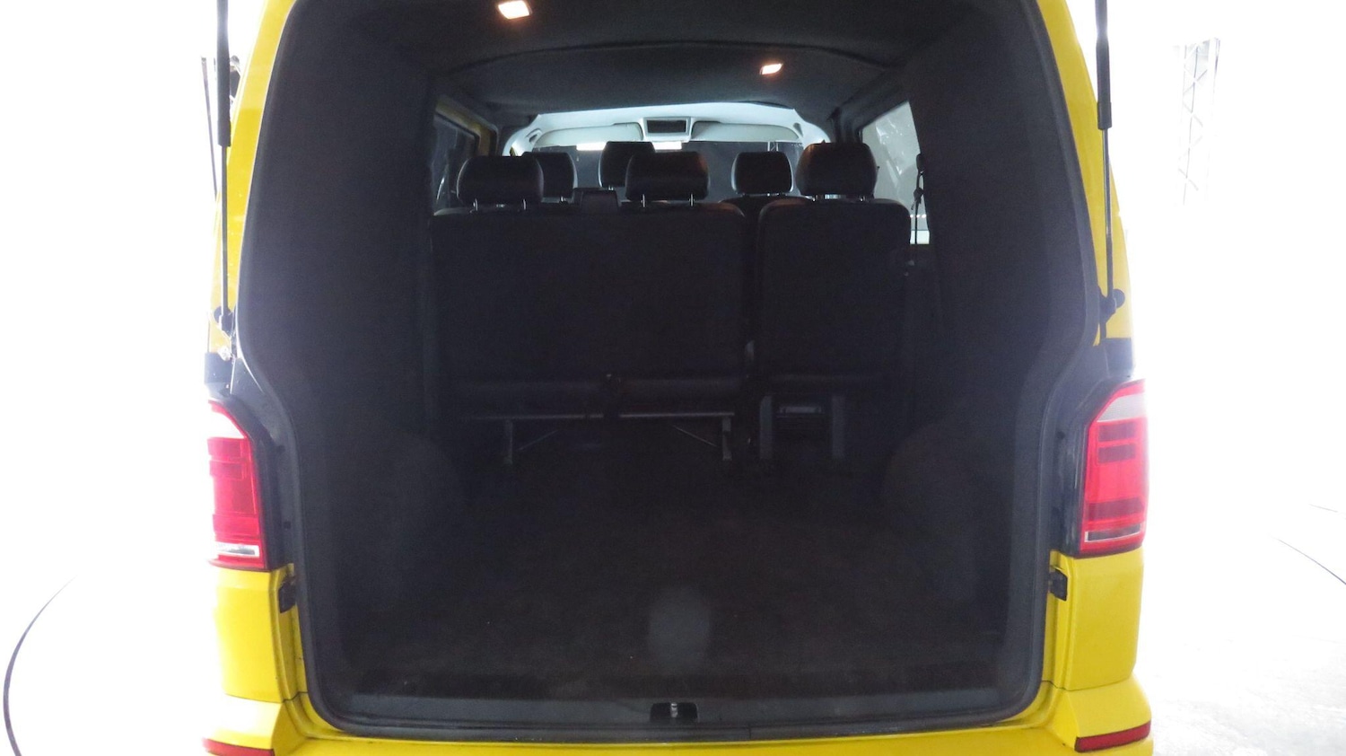 Used Volkswagen Transporter for sale - 77305084: Photo 15