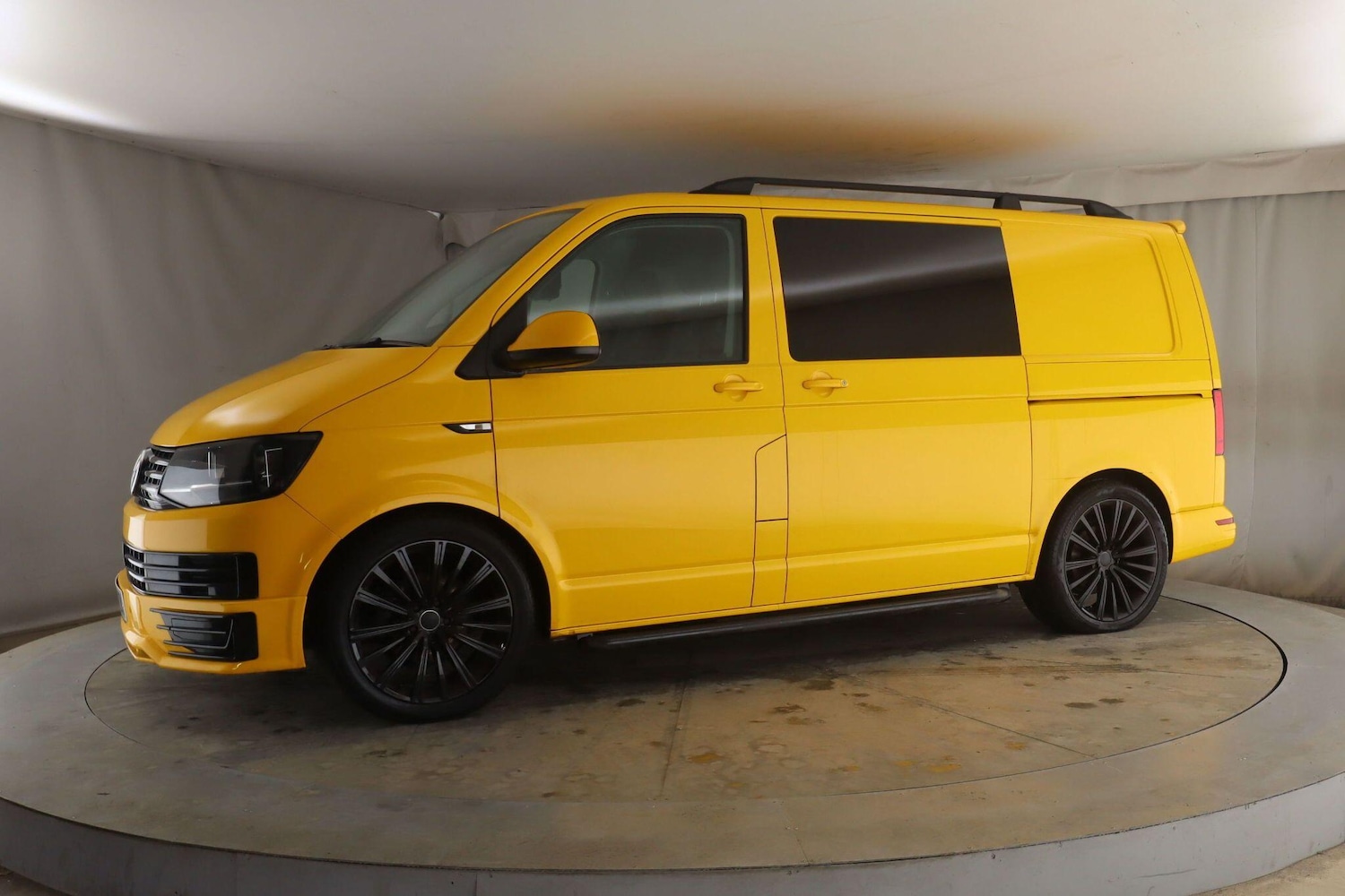 Used Volkswagen Transporter for sale - 77305084: Photo 3