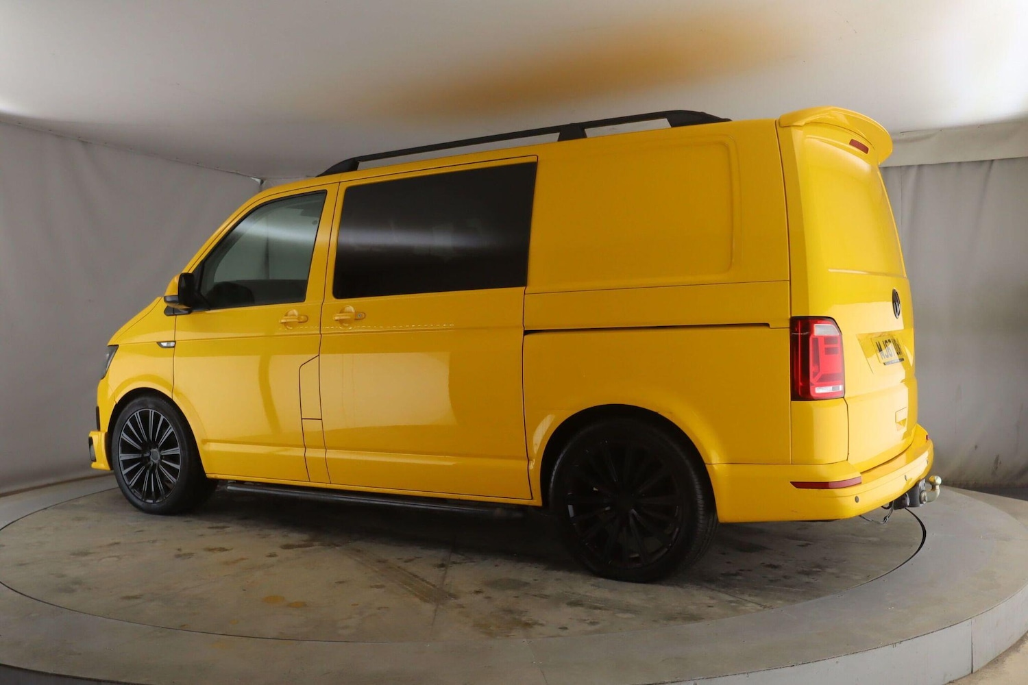 Used Volkswagen Transporter for sale - 77305084: Photo 5