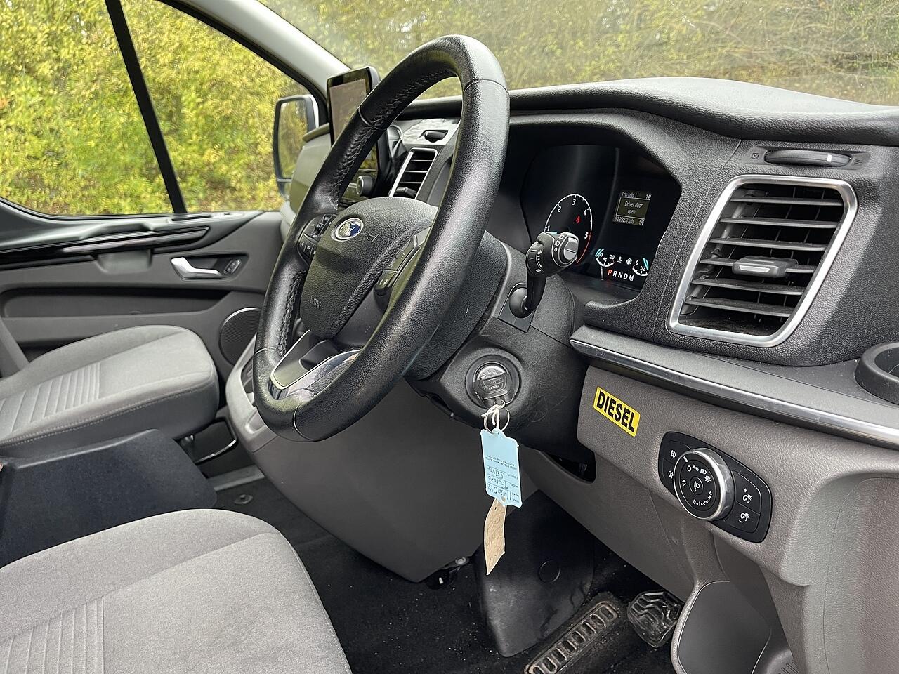 Used Ford Tourneo Custom 2020 for sale - 76371579: Photo 15