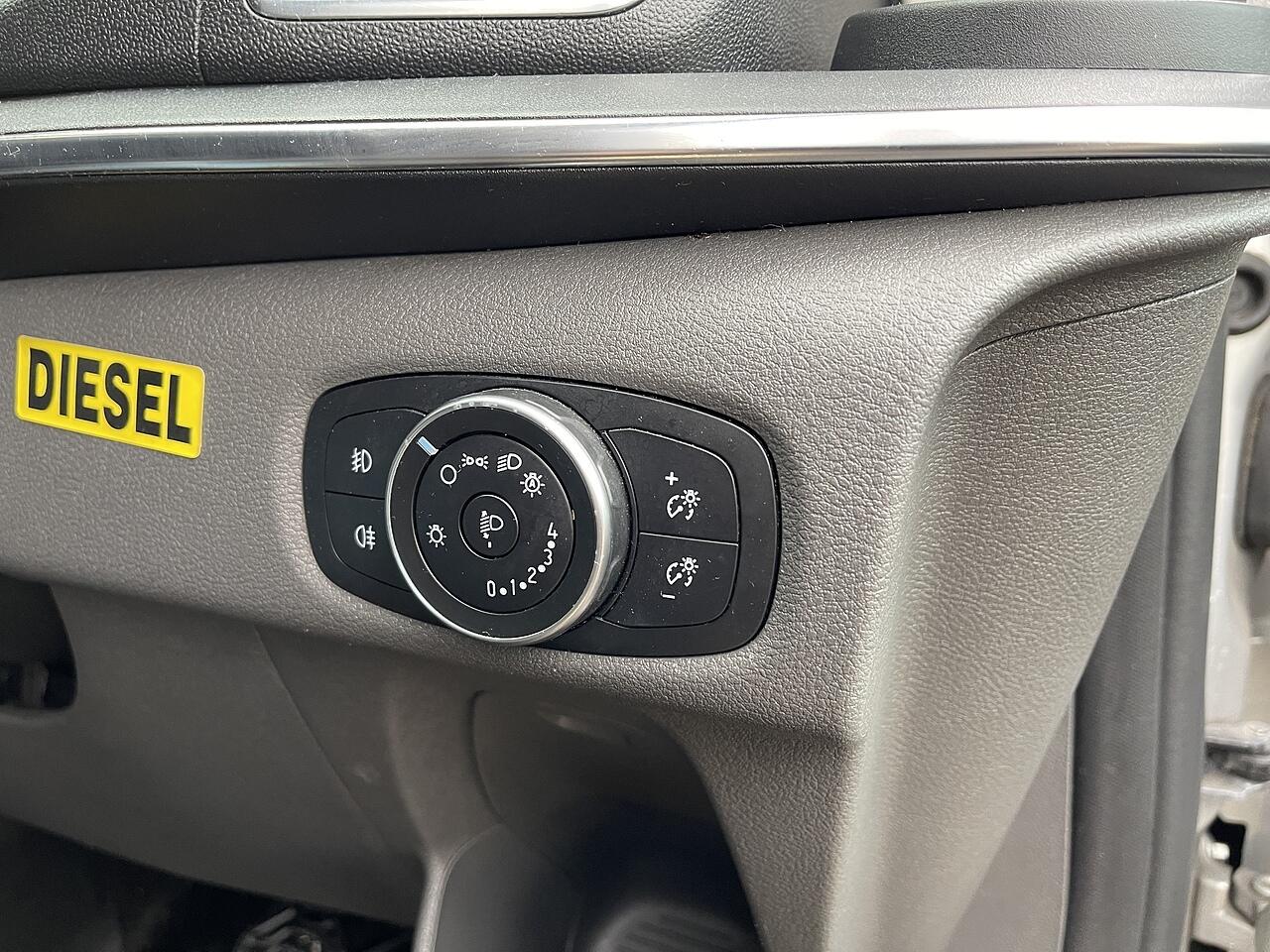 Used Ford Tourneo Custom 2020 for sale - 76371579: Photo 36