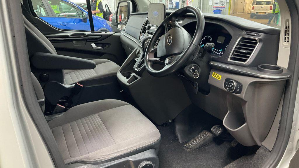 Used Ford Tourneo Custom 2020 for sale - 76371579: Photo 7