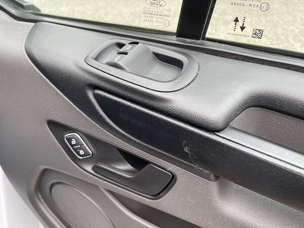 Used Ford Transit Custom 2021 for sale - 75492893: Photo 37