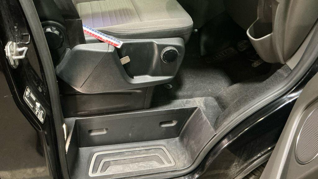 Used Ford Tourneo Custom 2020 for sale - 76349271: Photo 12
