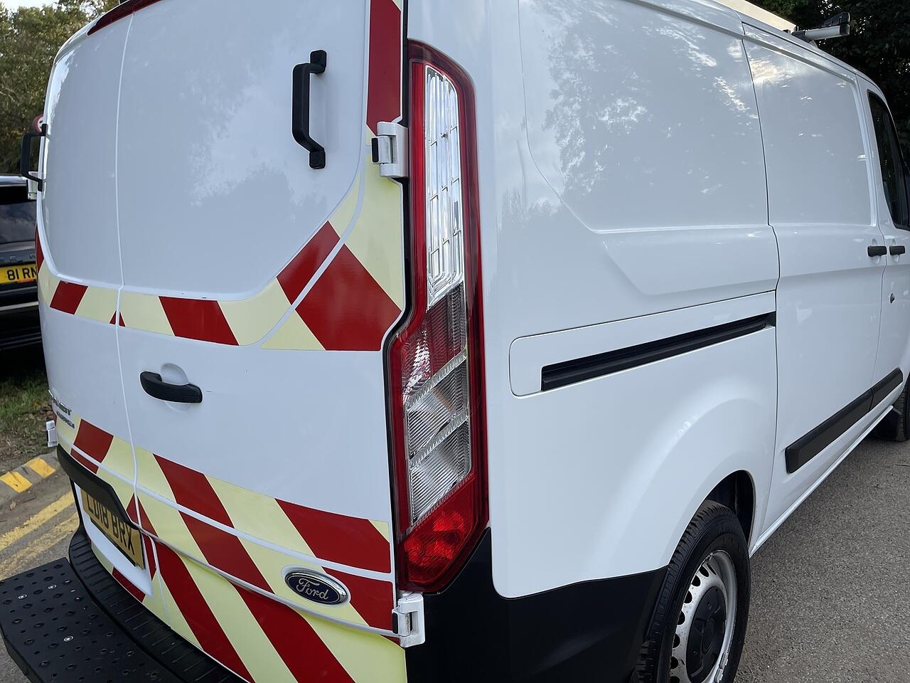 Used Ford Transit Custom 2018 for sale - 76094389: Photo 11