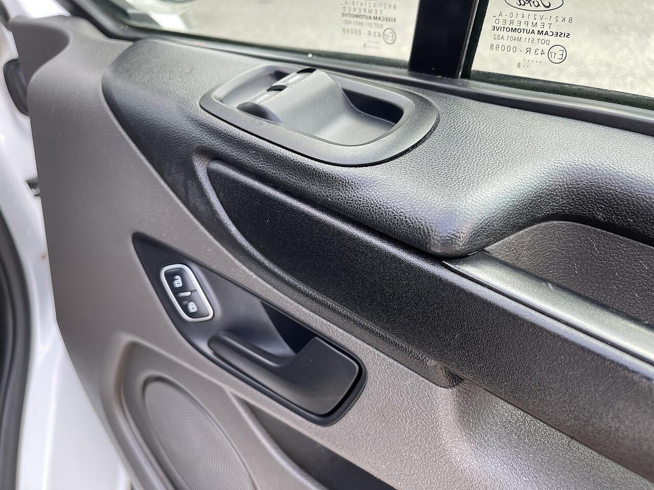 Used Ford Transit Custom 2018 for sale - 76094389: Photo 31