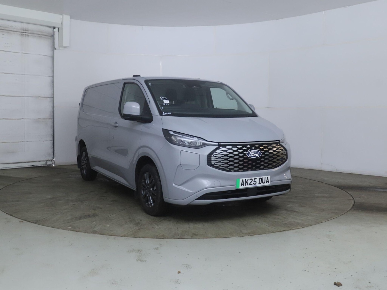 Used Ford Transit Custom 2025 for sale - 76572027: Photo 1