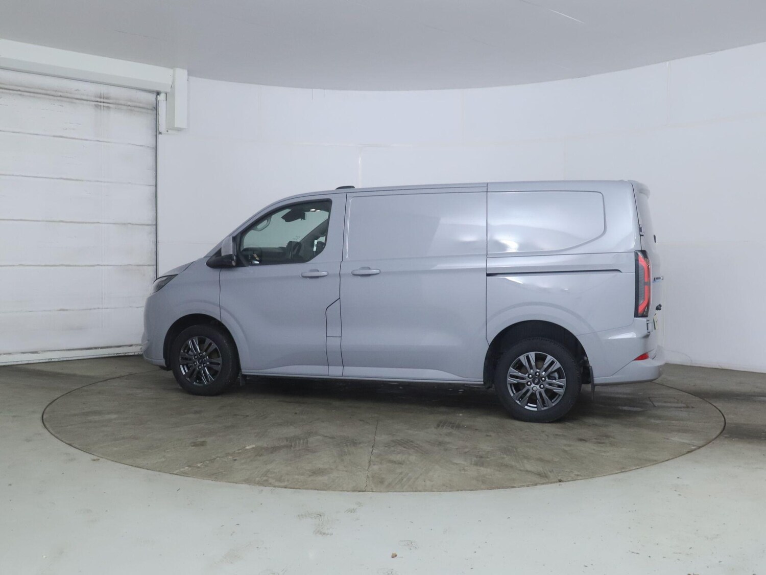 Used Ford Transit Custom 2025 for sale - 76572027: Photo 3