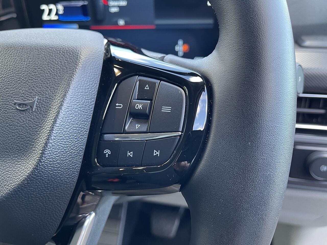 Used Ford E-Transit 2025 for sale - 76572027: Photo 44