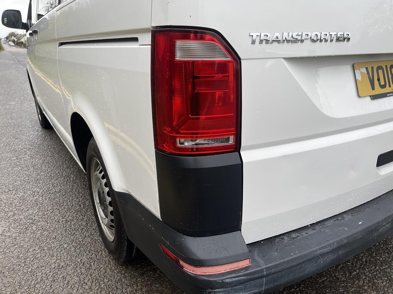 Used Volkswagen Transporter 2018 for sale - 76667389: Photo 13