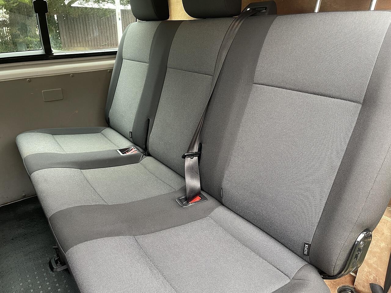 Used Volkswagen Transporter 2018 for sale - 76667389: Photo 25