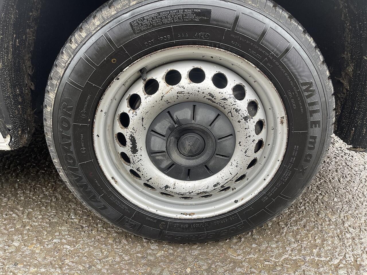 Used Volkswagen Transporter 2018 for sale - 76667389: Photo 28