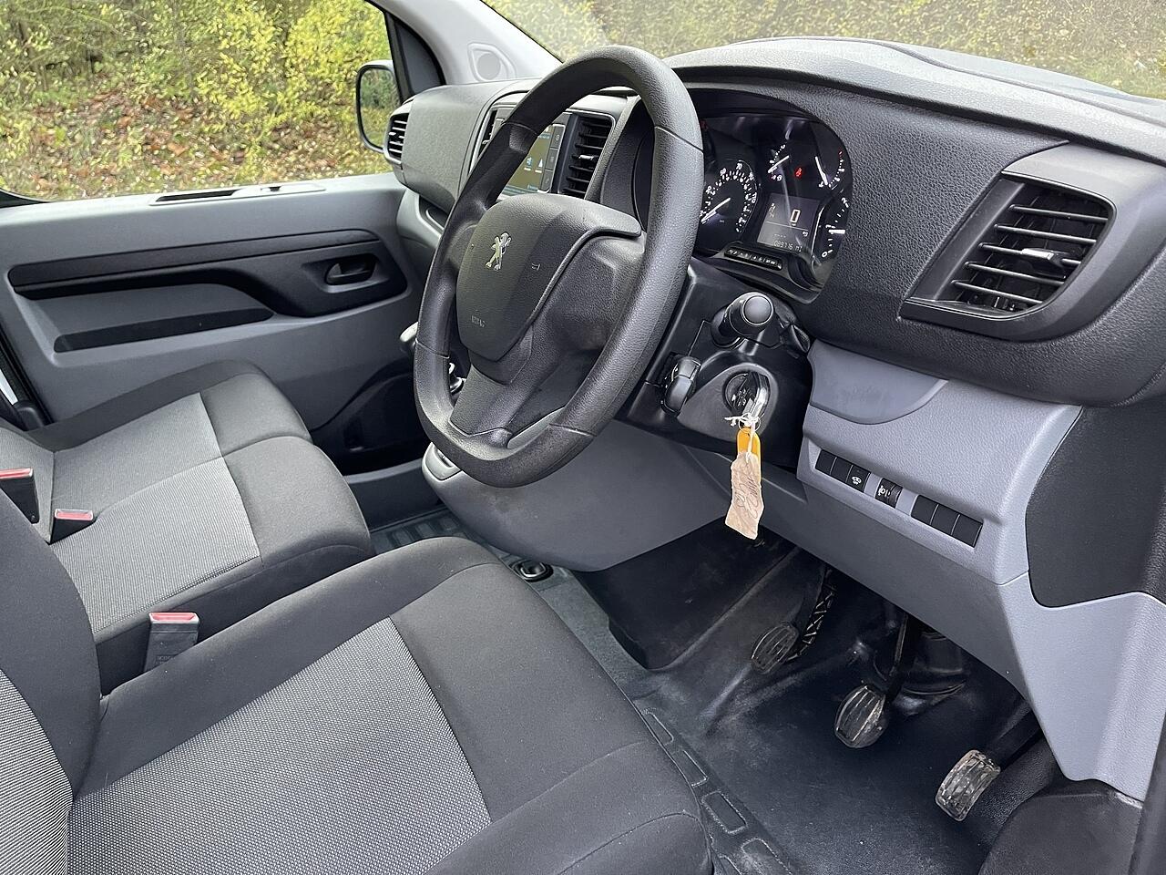 Used Peugeot Expert 2022 for sale - 76472170: Photo 17